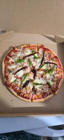 Tuna Pizza