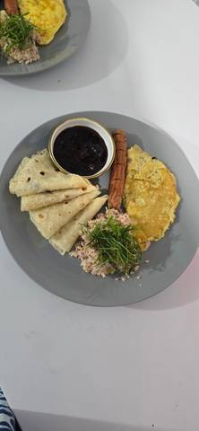 Roshi Mashuni Breakfast